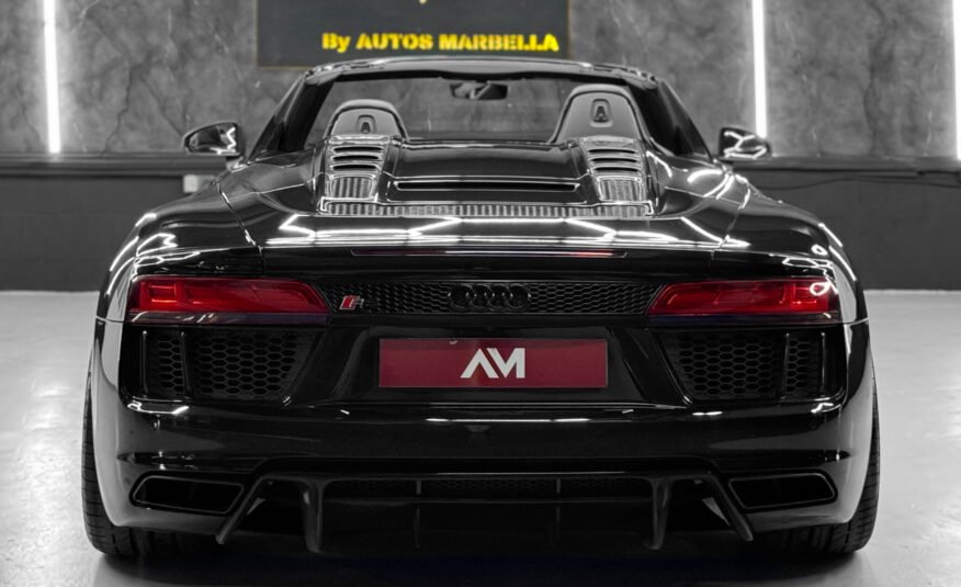 AUDI R8 Spyder V10 FSI 419kW quattro S tronic 2p.