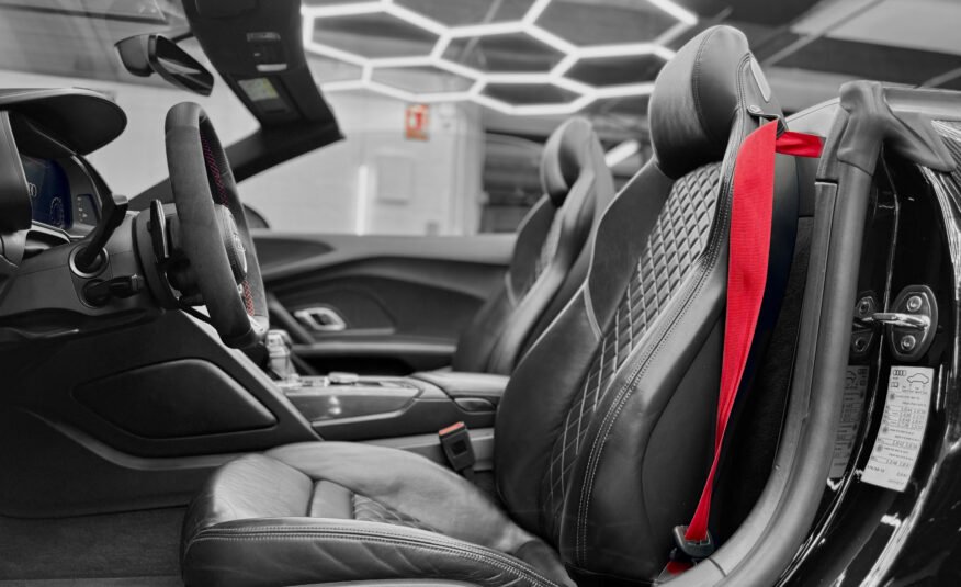 AUDI R8 Spyder V10 FSI 419kW quattro S tronic 2p.
