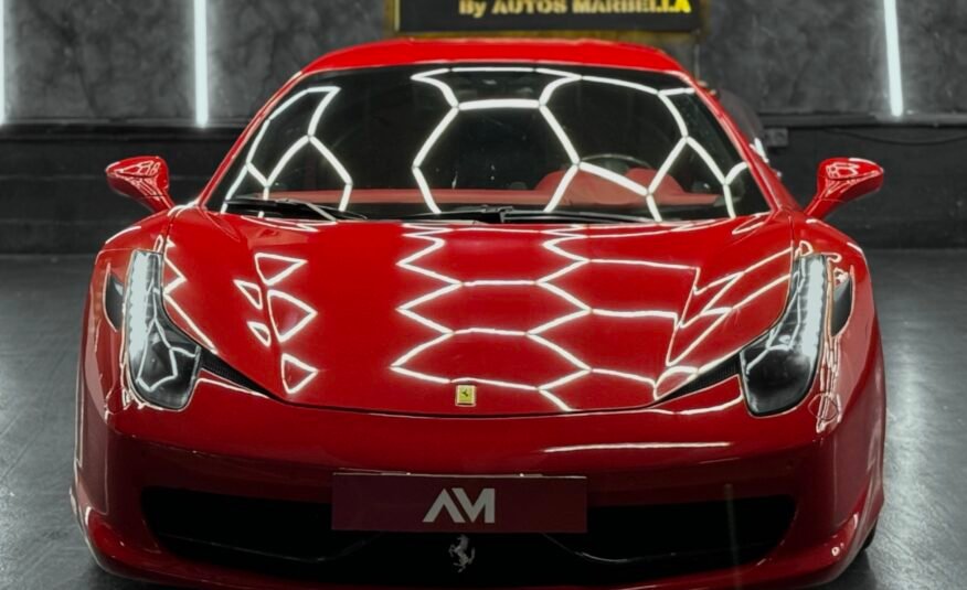 FERRARI 458 Italia