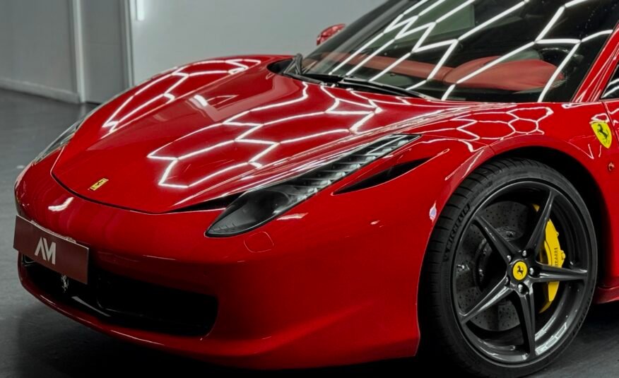 FERRARI 458 Italia