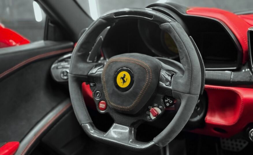FERRARI 458 Italia