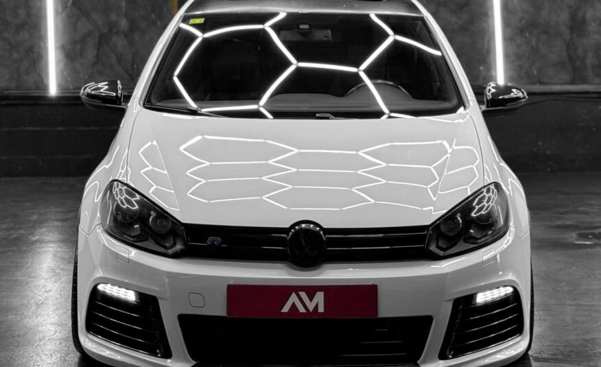 VOLKSWAGEN Golf 2.0 TSI 270cv 4Motion R 5p.