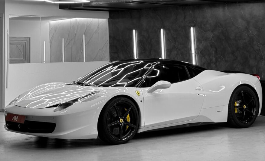 FERRARI 458 Italia