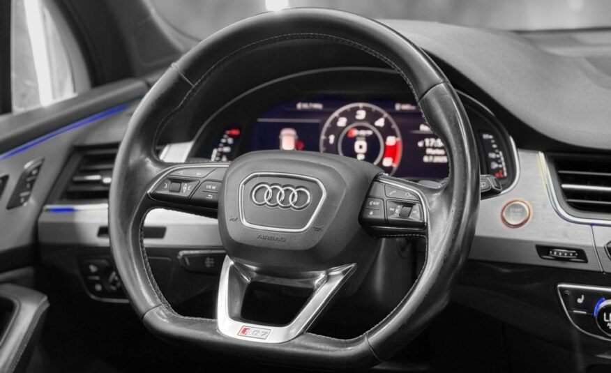 AUDI SQ7