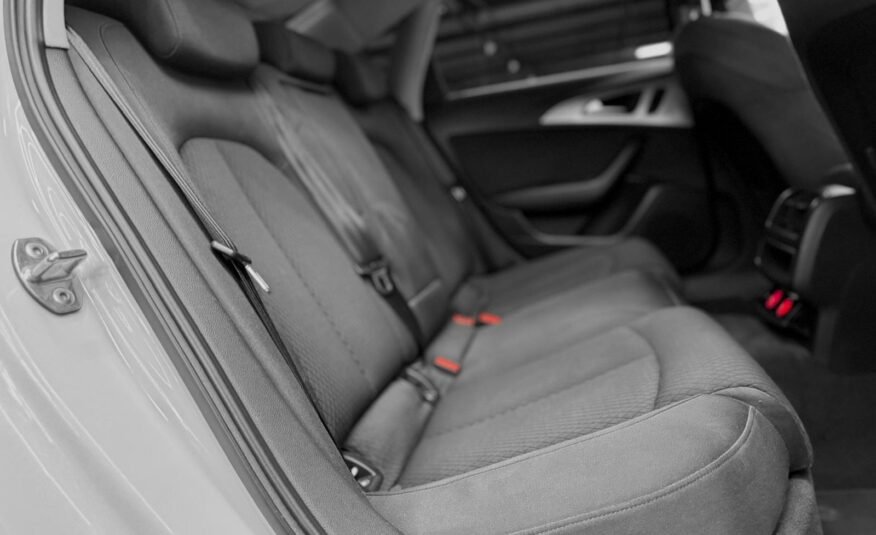 AUDI A6 3.0 SEDAN