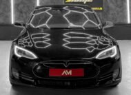 TESLA S 85D