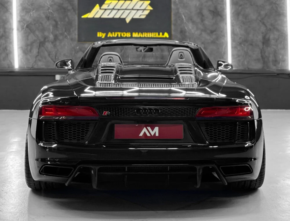 AUDI R8 Spyder V10 FSI 419kW quattro S tronic 2p.