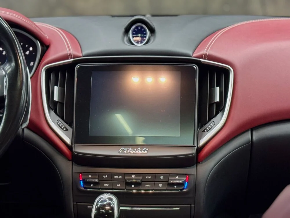 MASERATI ghibli granlusso