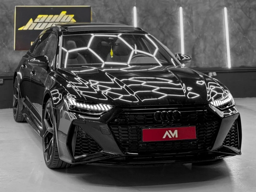 AUDI RS6 avant performance