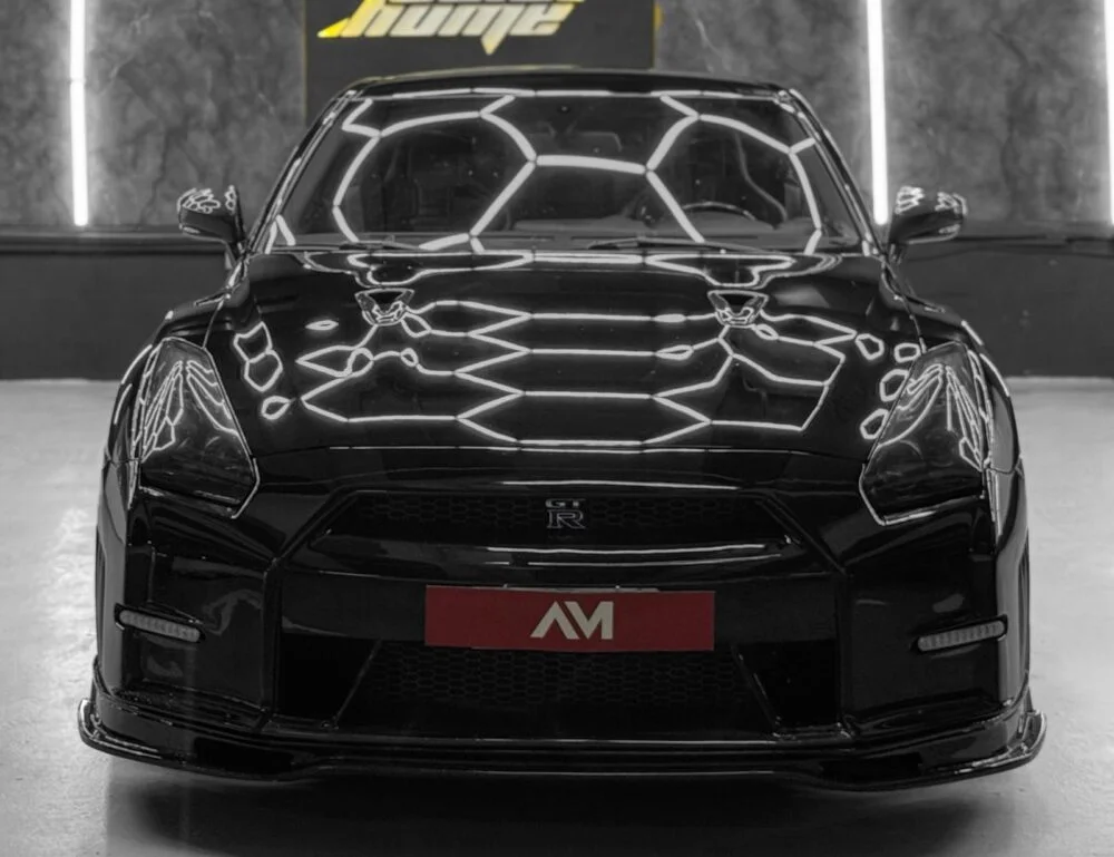 NISSAN GT-R R