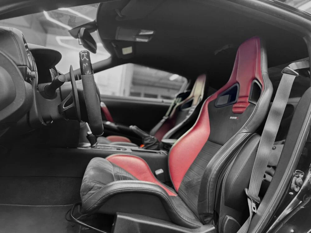 NISSAN GT-R R
