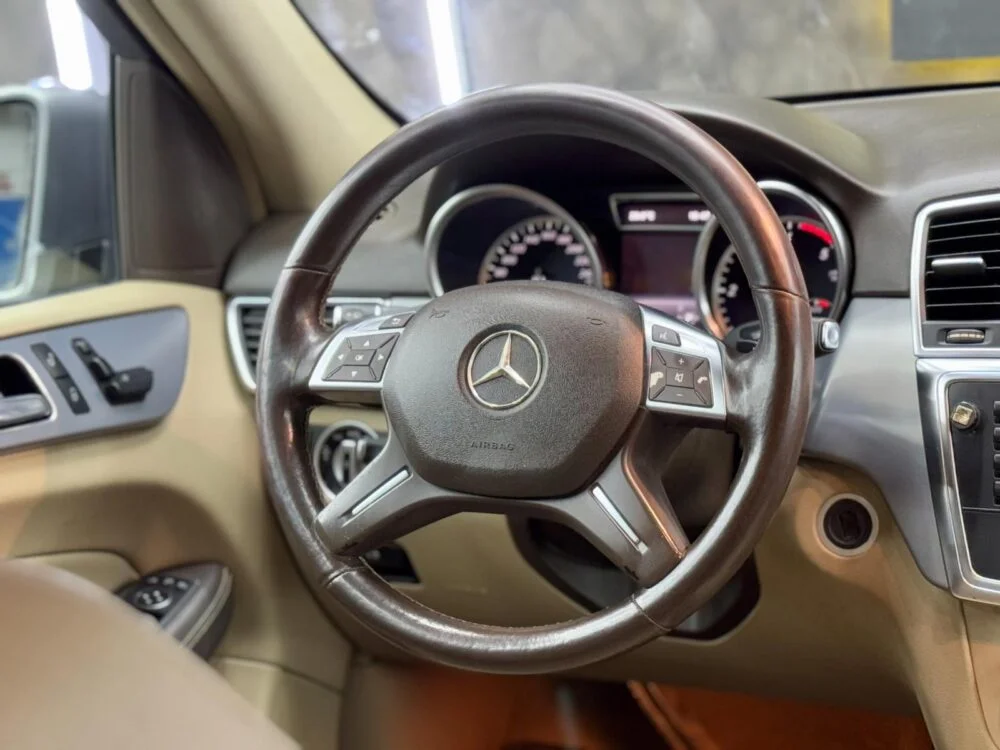 MERCEDES-BENZ Clase ML 320 4 Matic