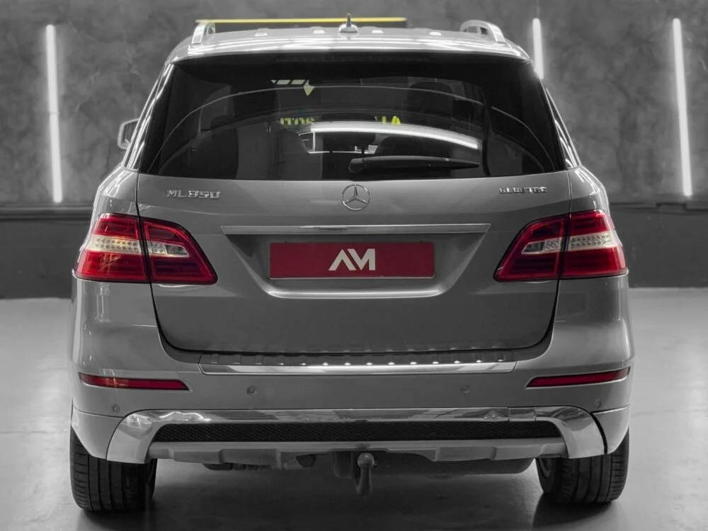 MERCEDES-BENZ Clase ML 320 4 Matic