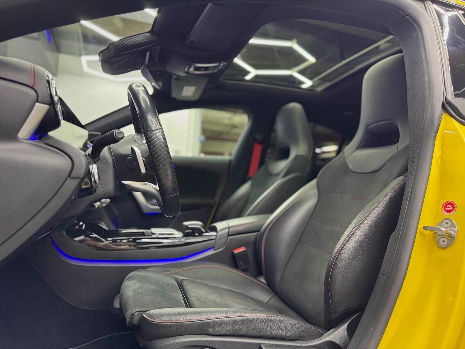 MERCEDES-BENZ CLASE CLA 35 AMG