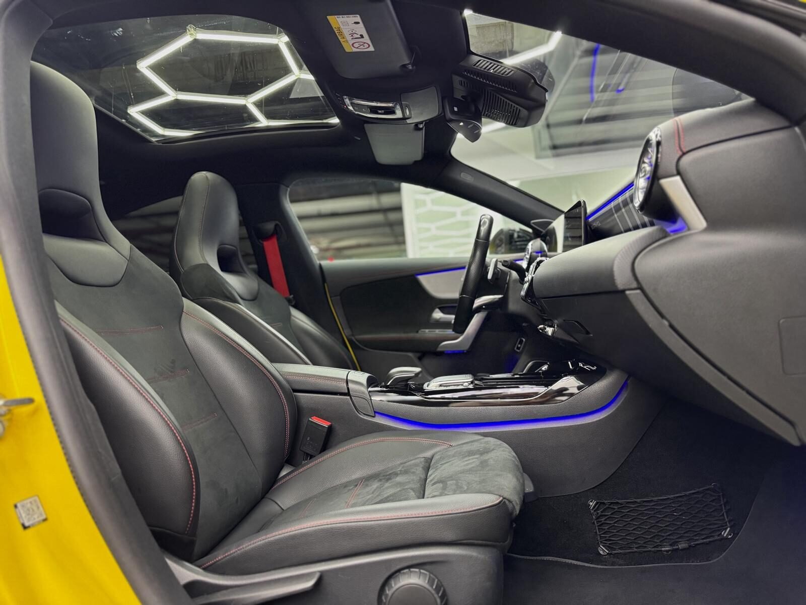 MERCEDES-BENZ CLASE CLA 35 AMG