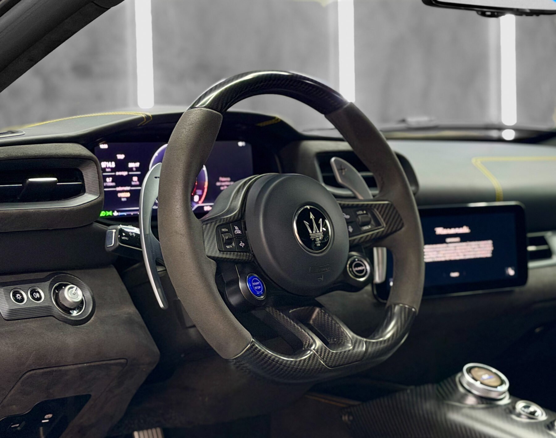 MASERATI MC20 V6 RWD Coupe