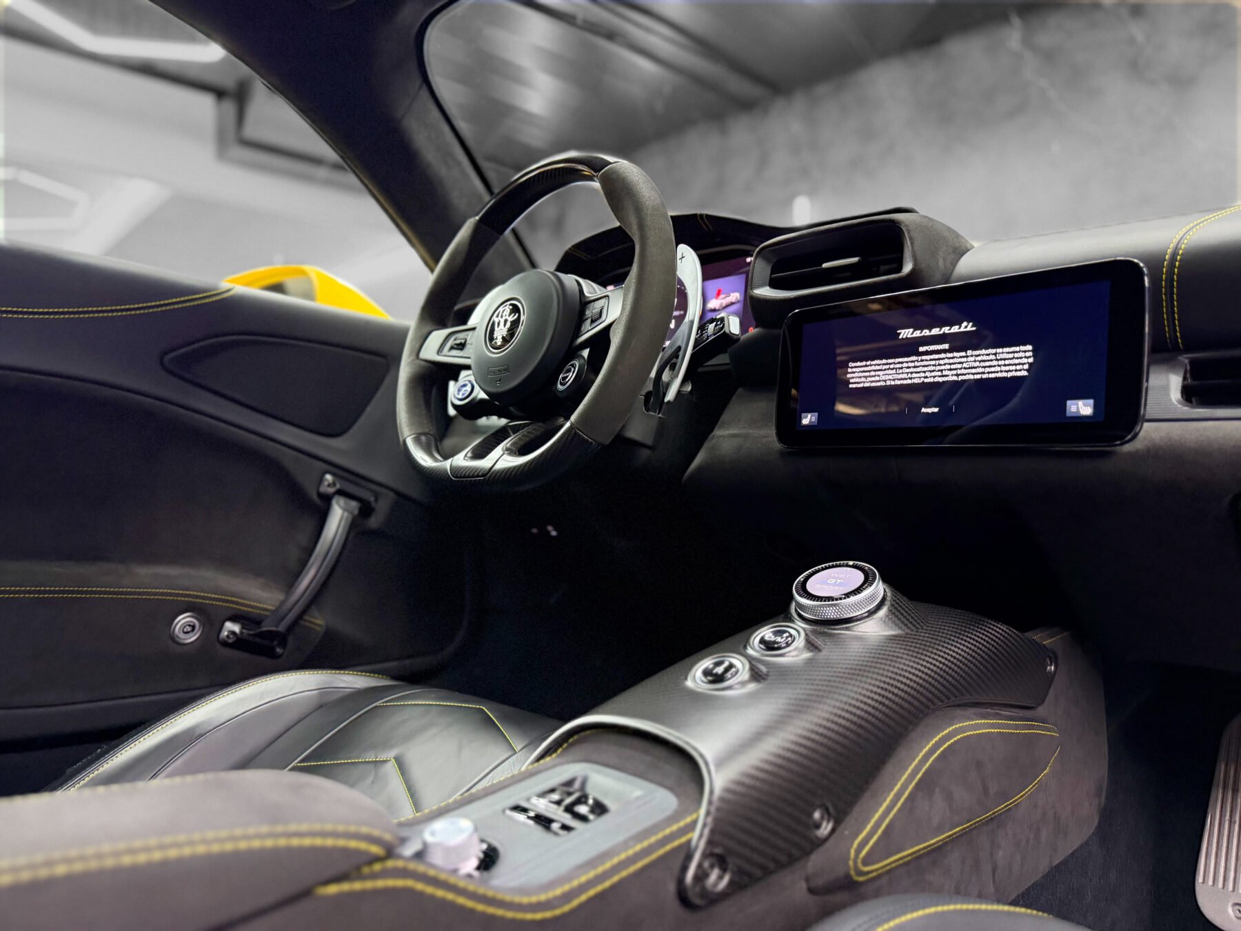 MASERATI MC20 V6 RWD Coupe