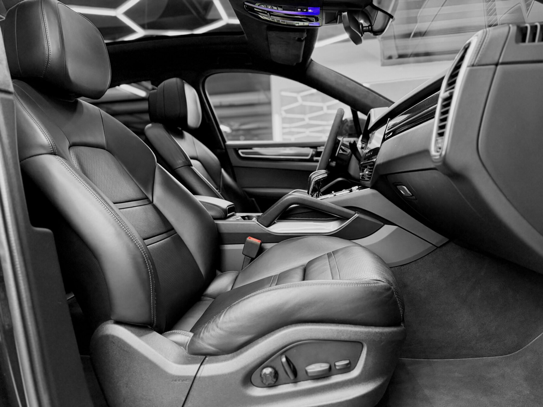 PORSCHE Cayenne TURBO S