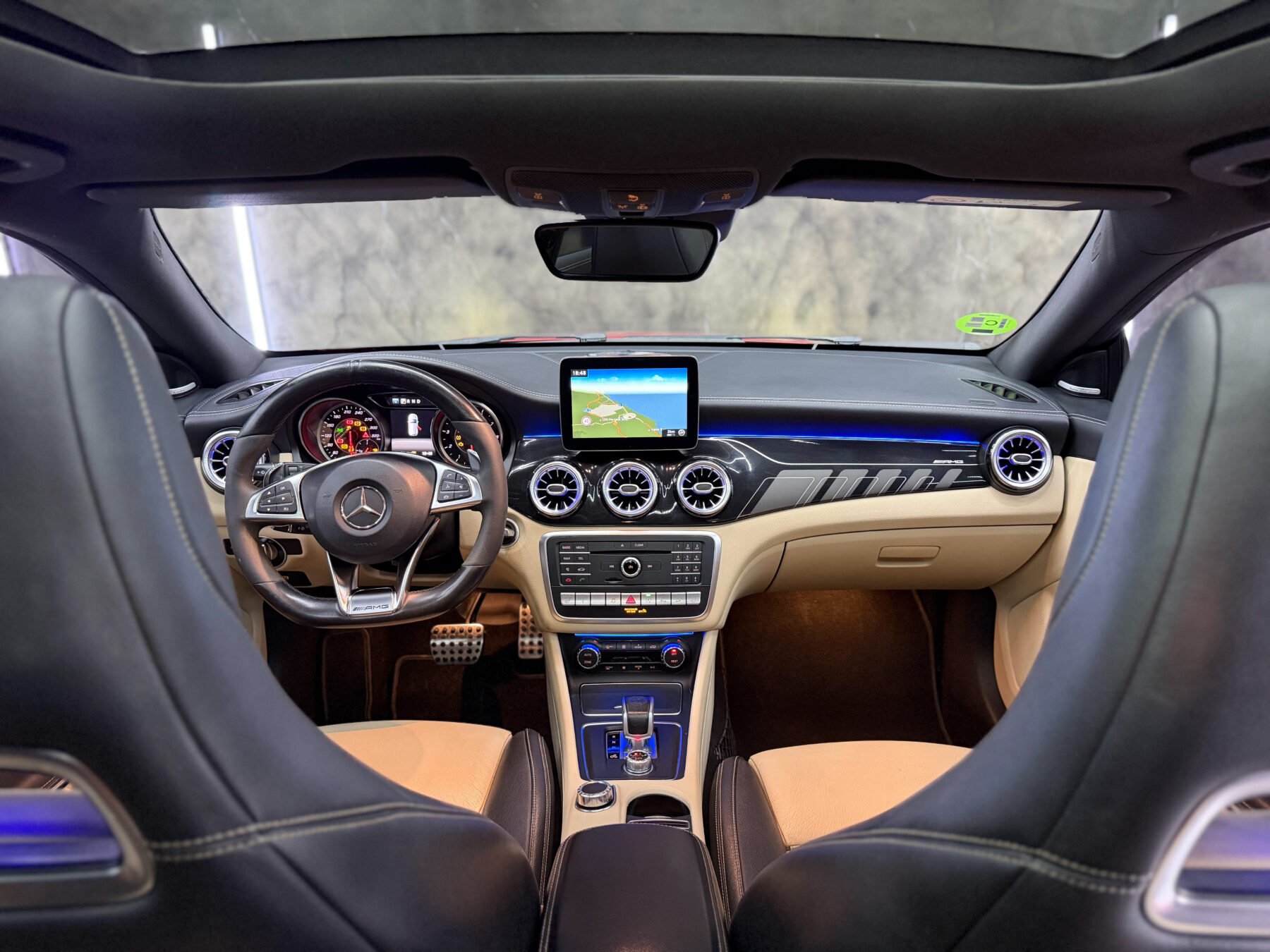 MERCEDES-BENZ CLASE CLA 45 AMG